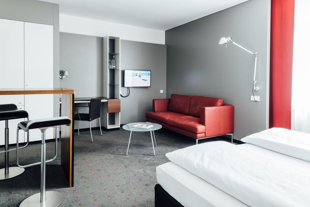 Отель Vienna House Easy By Wyndham Штутгарт Экстерьер фото