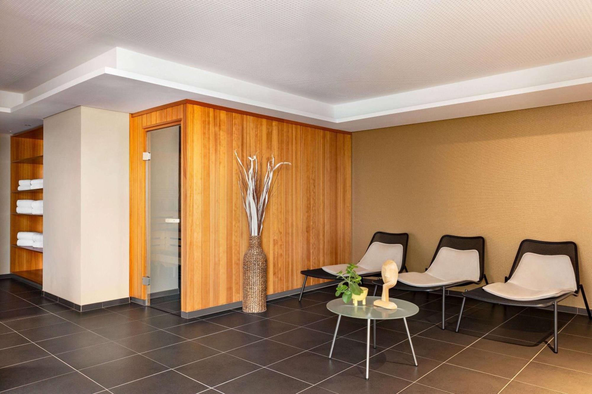 Отель Vienna House Easy By Wyndham Штутгарт Экстерьер фото